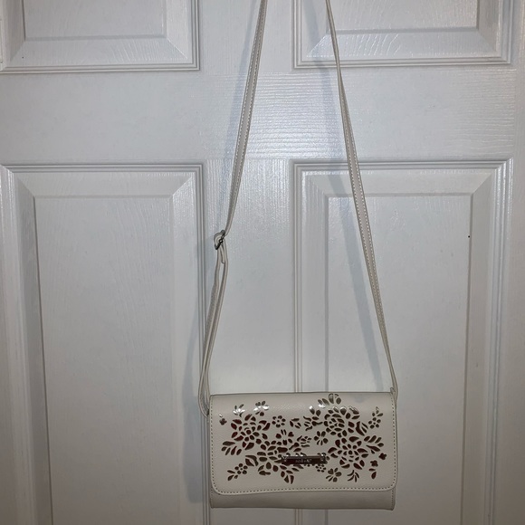 Nine West Handbags - Nine West Small Floral Crossbody Bag